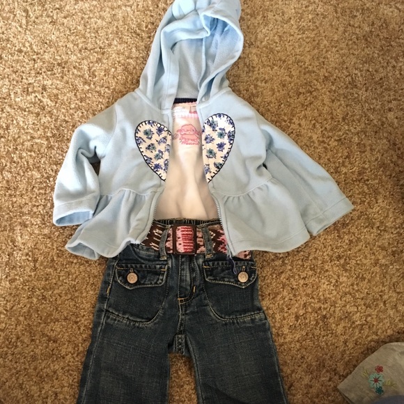 Adorable girls outfits - Picture 4 of 8